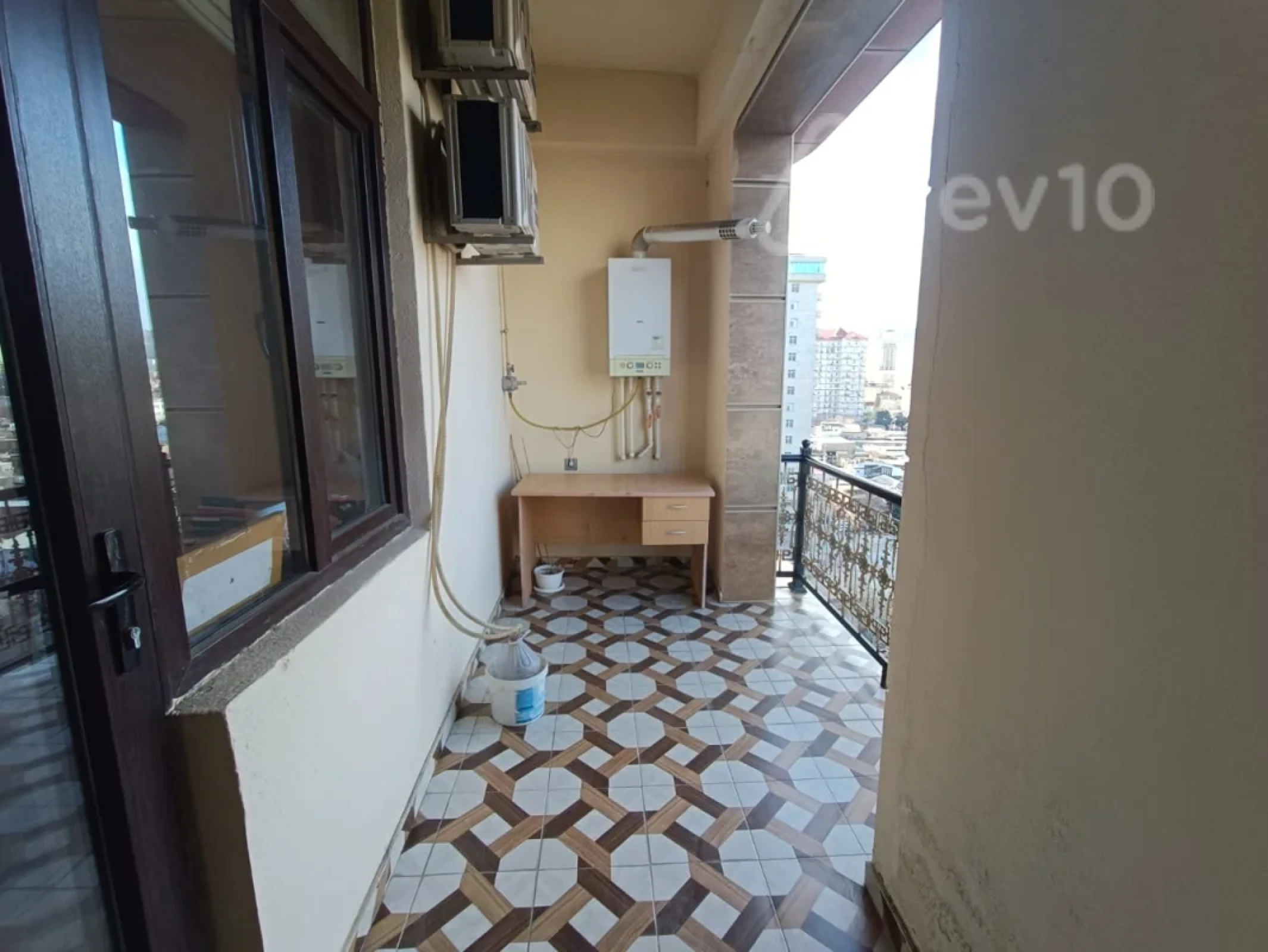 Kirayə verilir 3 otaqlı ofis 110 m²