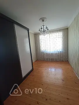 Kirayə verilir 4 otaqlı həyət evi 80 m²
