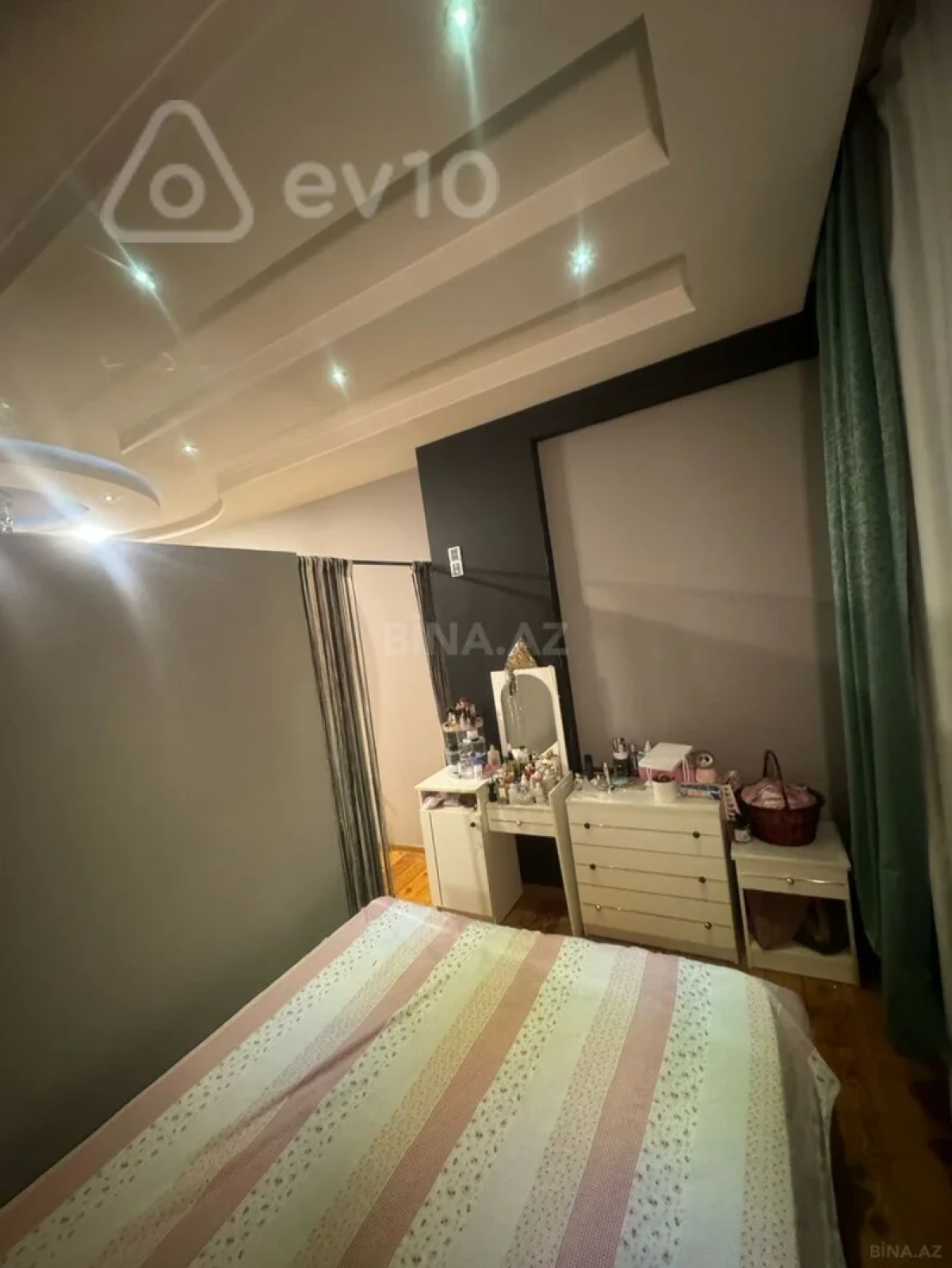 Kirayə verilir 2 otaqlı yeni tikili 60 m²