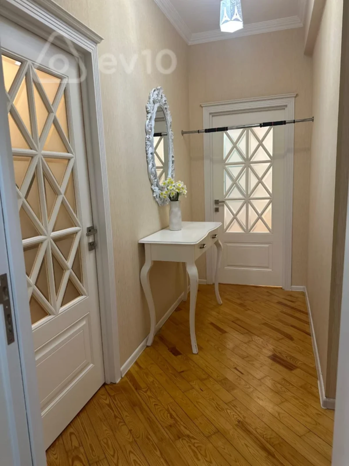 Satılır 2 otaqlı yeni tikili 78 m²