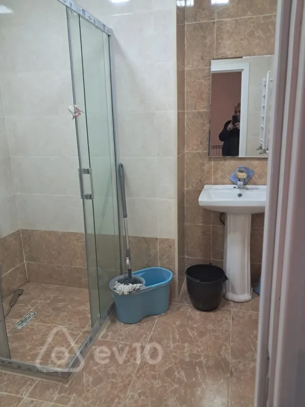 Kirayə verilir 2 otaqlı yeni tikili 60 m²