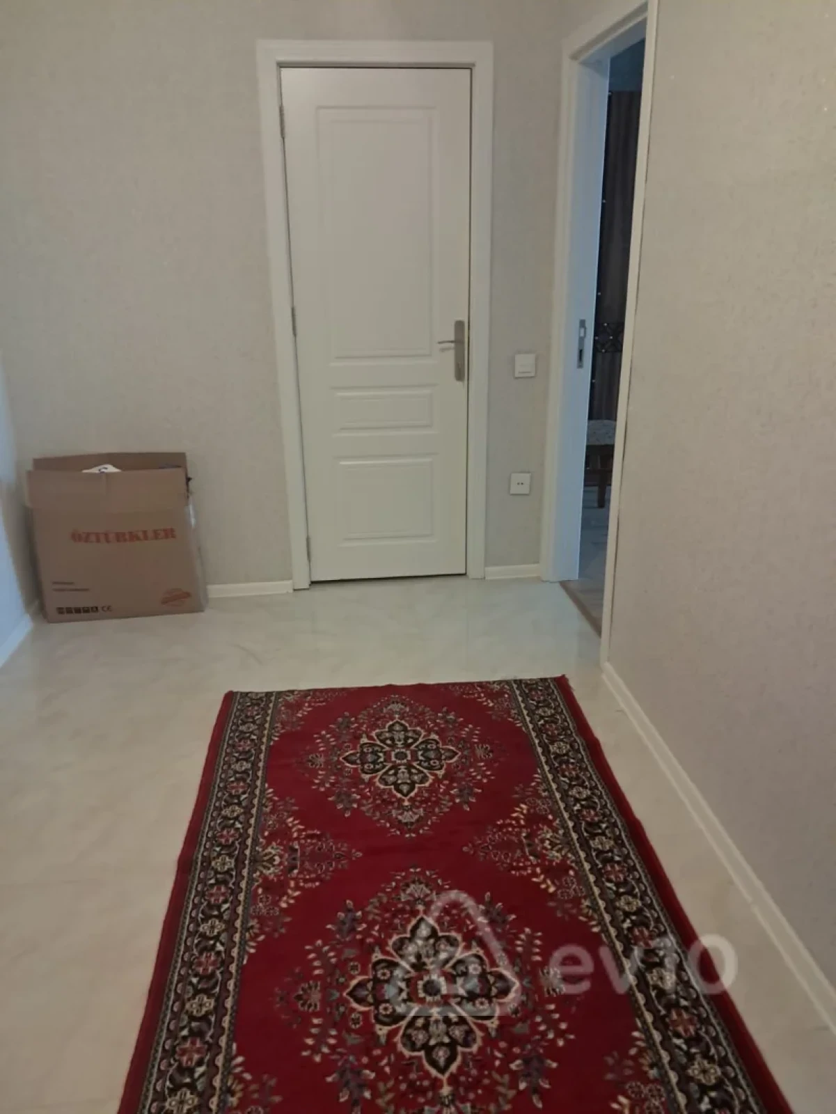 Kirayə verilir 2 otaqlı yeni tikili 60 m²