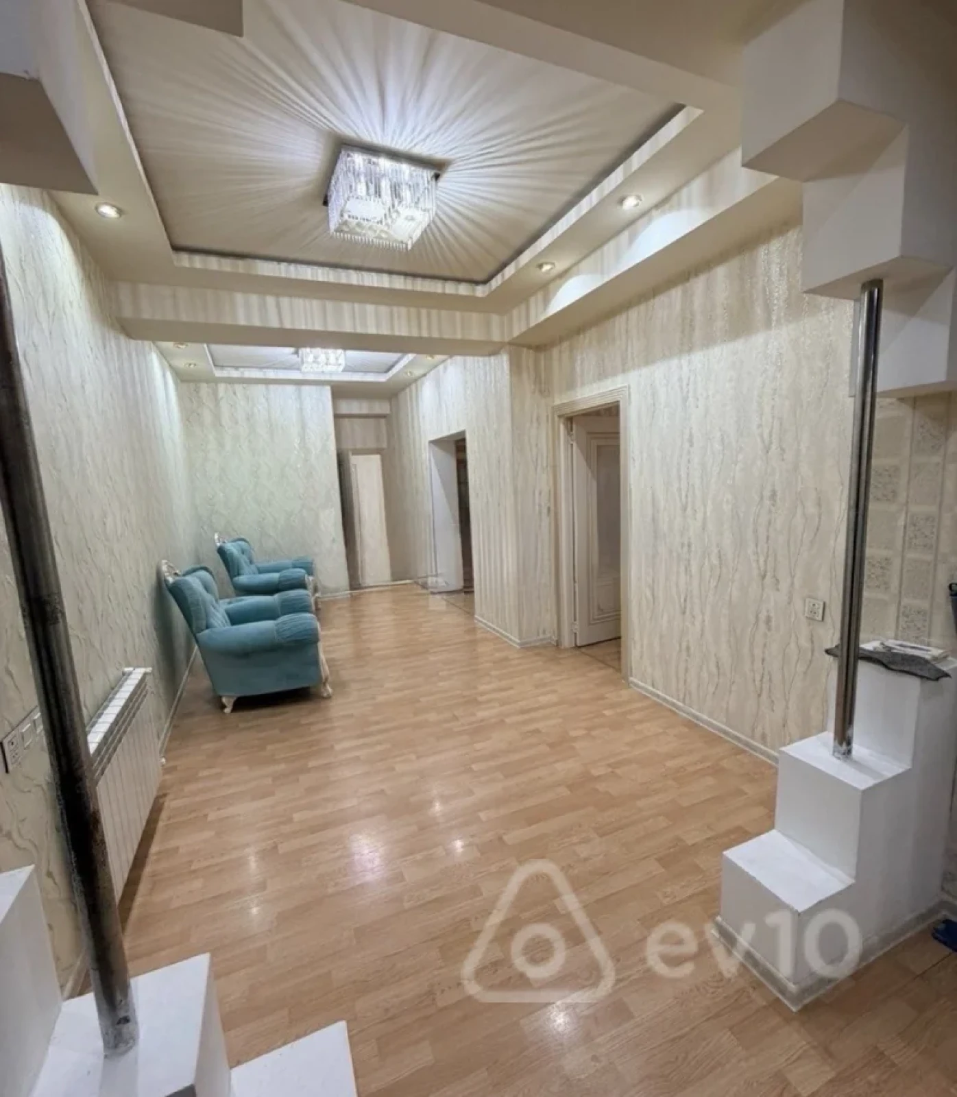 Kirayə verilir 2 otaqlı yeni tikili 90 m²