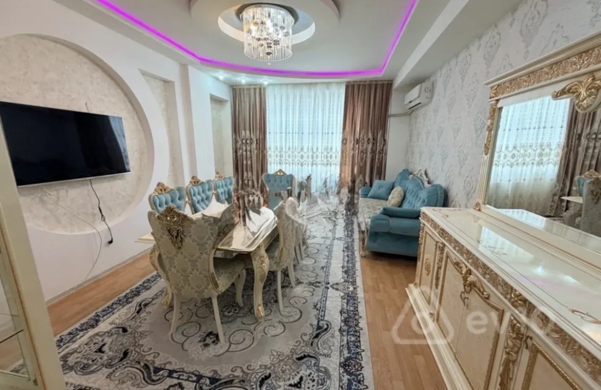 Kirayə verilir 2 otaqlı yeni tikili 90 m²