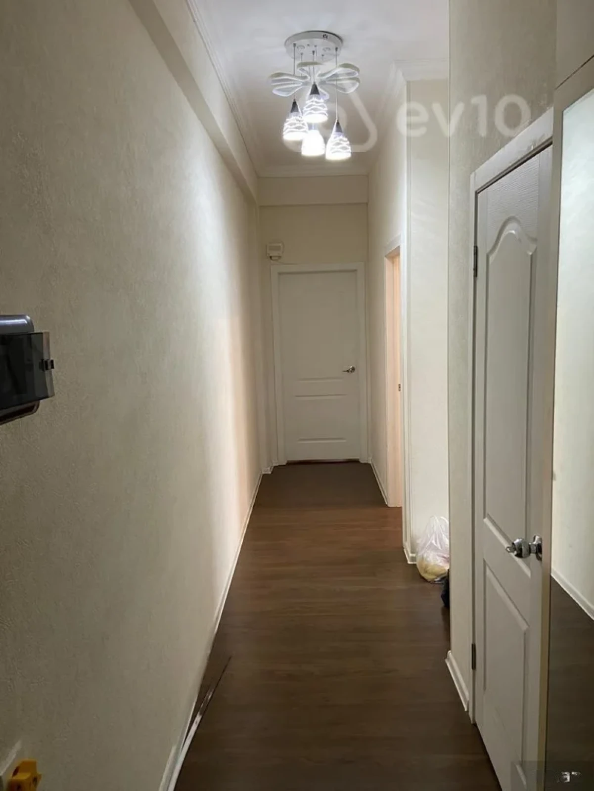 Satılır 2 otaqlı yeni tikili 65 m²