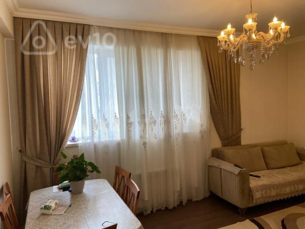 Satılır 2 otaqlı yeni tikili 65 m²