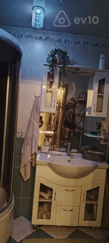 Satılır 2 otaqlı yeni tikili 60 m²