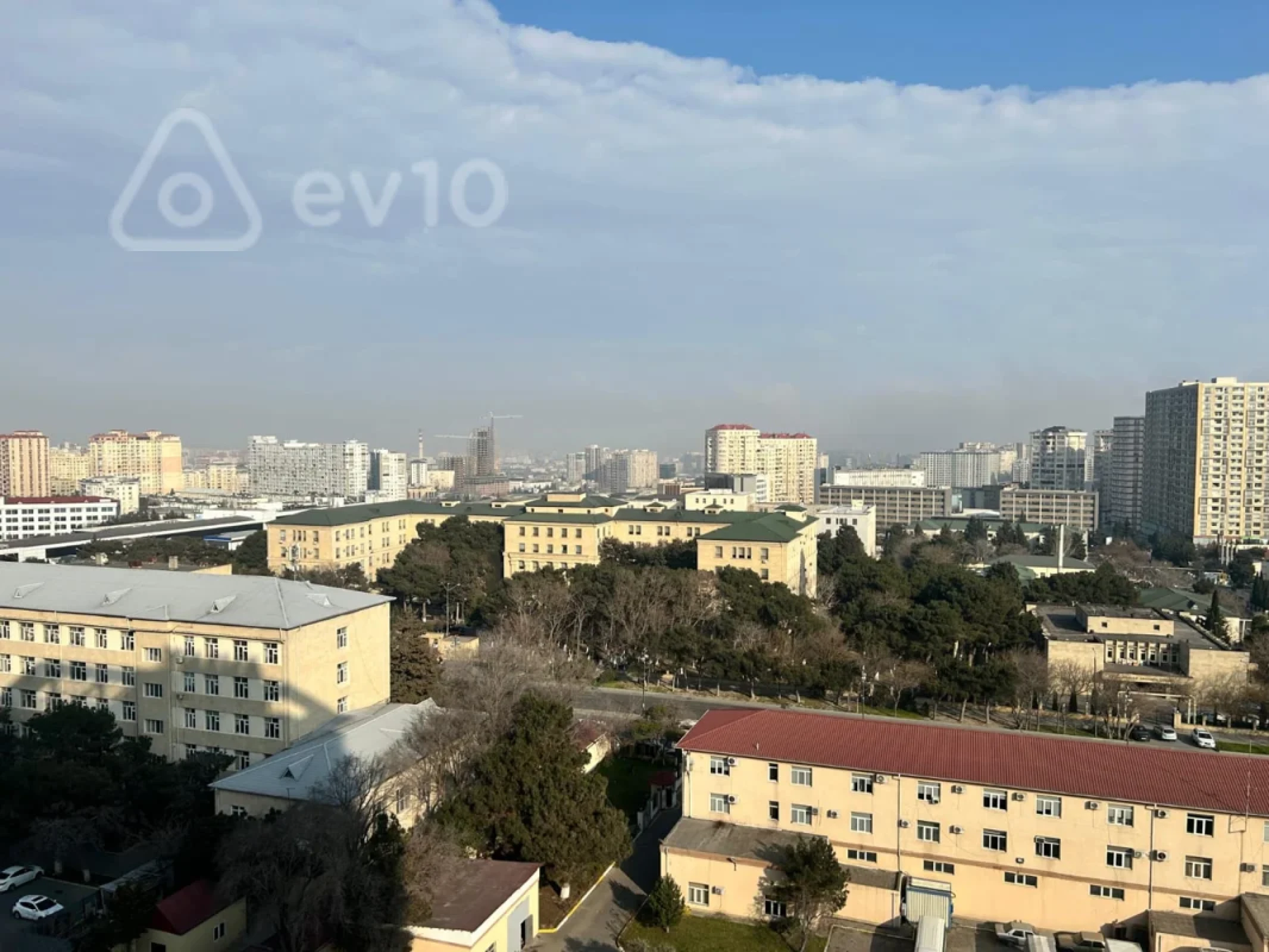 Kirayə verilir 2 otaqlı yeni tikili 80 m²