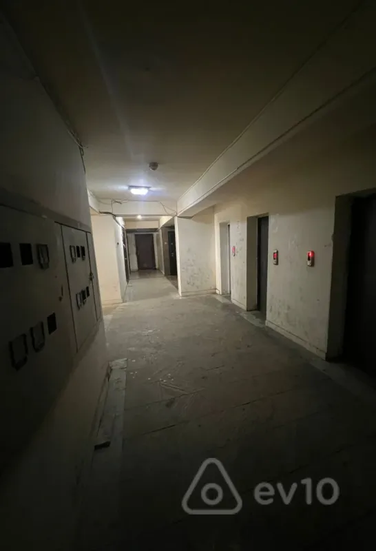 Satılır 2 otaqlı yeni tikili 75 m²