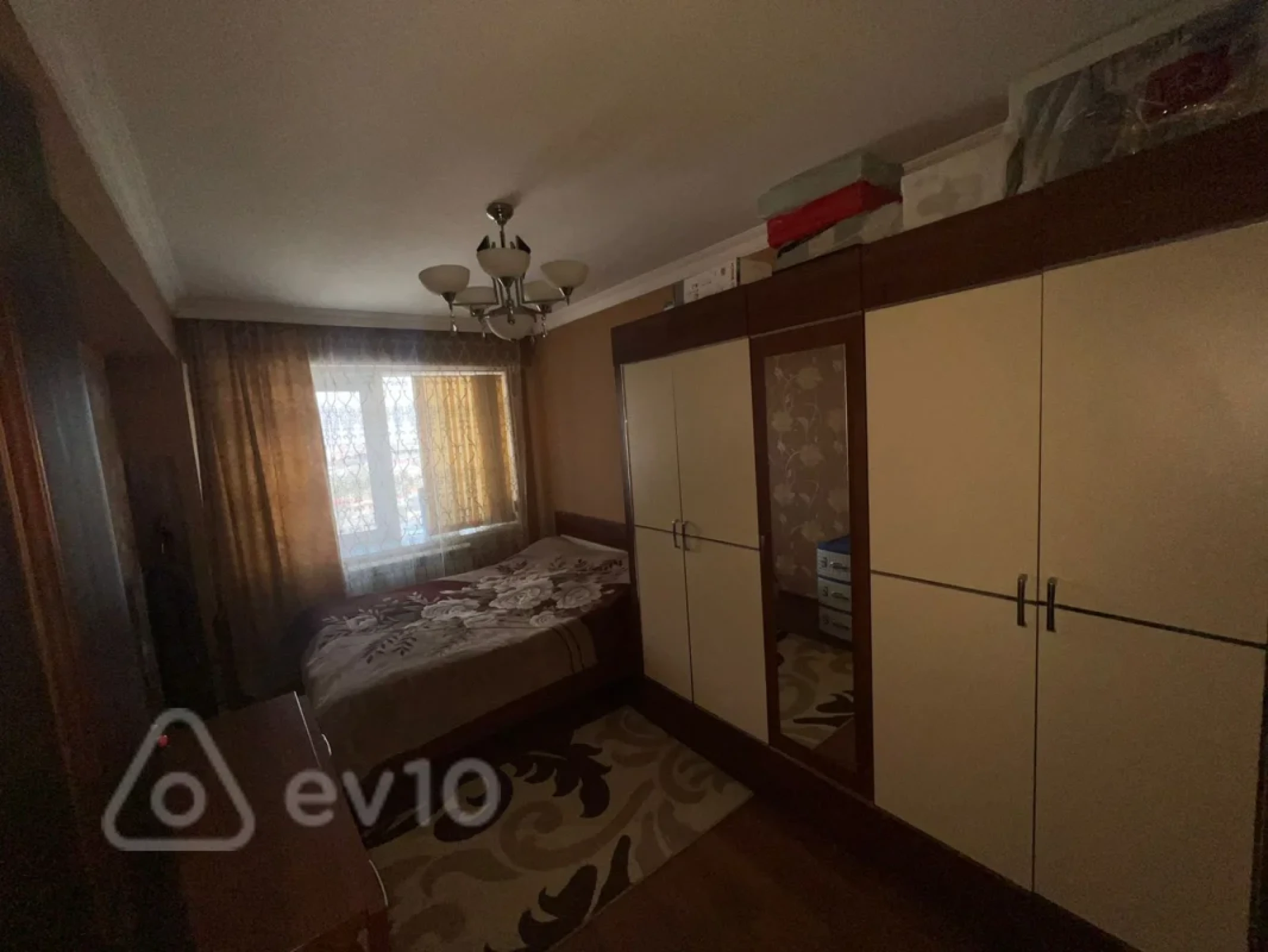 Satılır 2 otaqlı yeni tikili 75 m²
