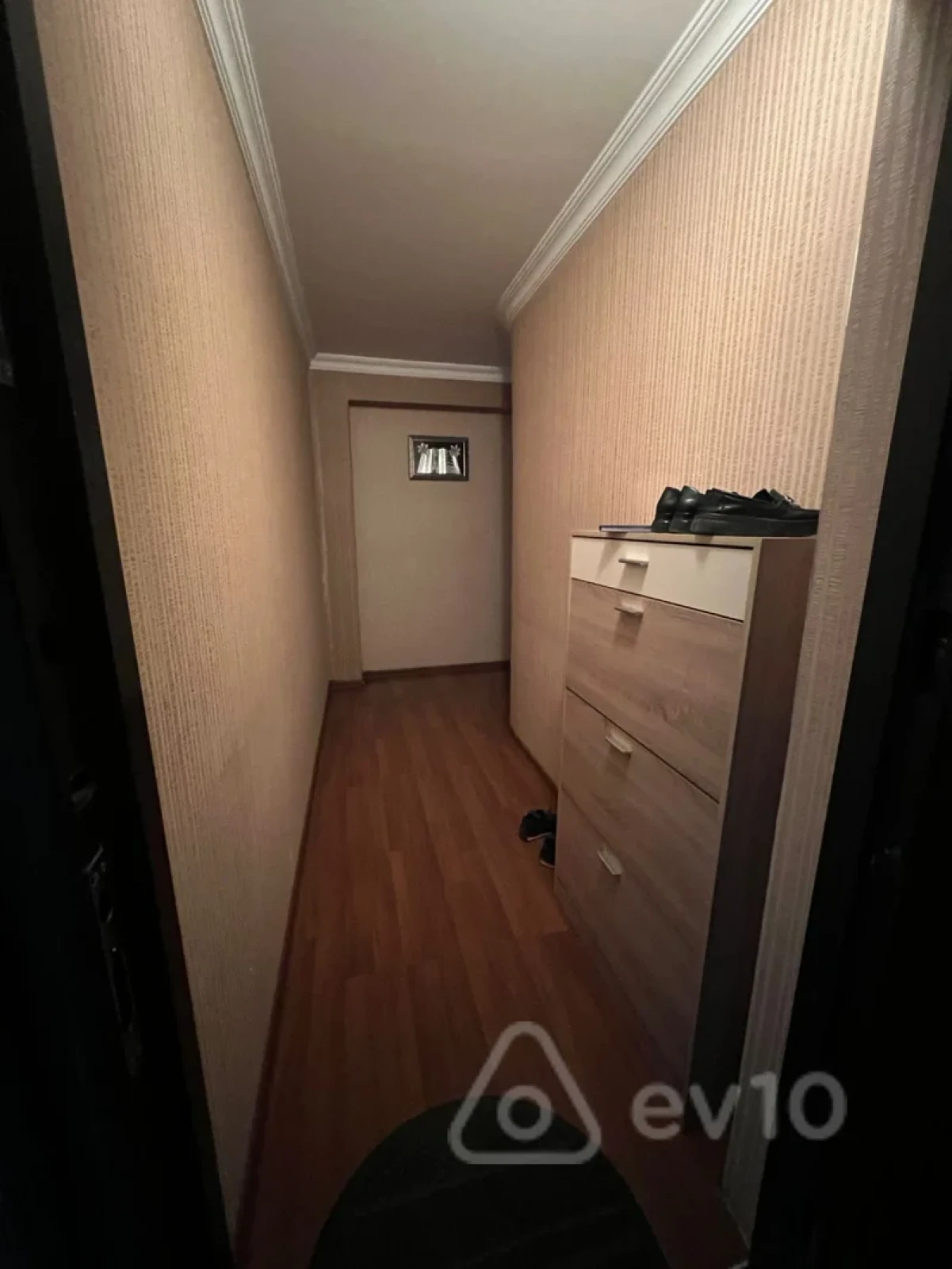 Satılır 2 otaqlı yeni tikili 75 m²