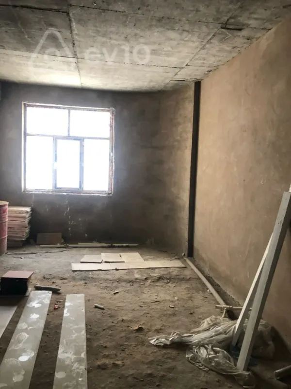 Satılır 3 otaqlı yeni tikili 125 m²