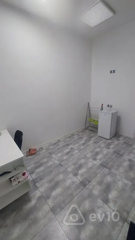 Kirayə verilir 1 otaqlı yeni tikili 37 m²