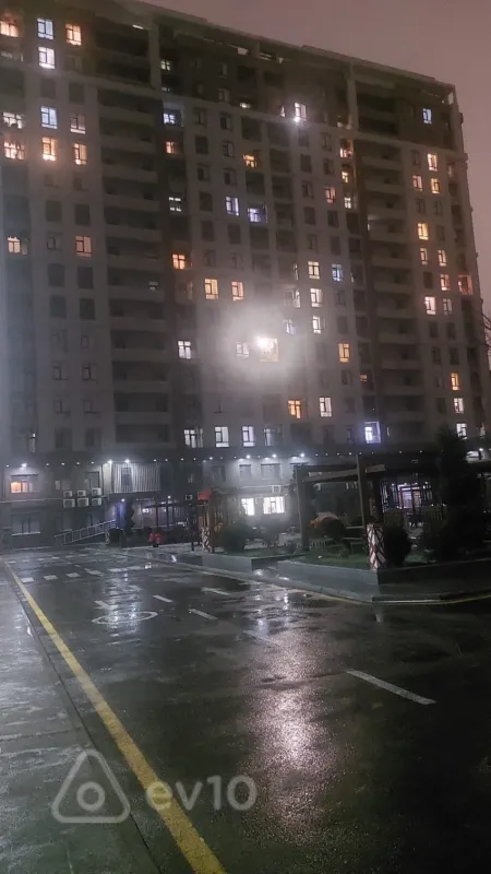 Kirayə verilir 1 otaqlı yeni tikili 37 m²