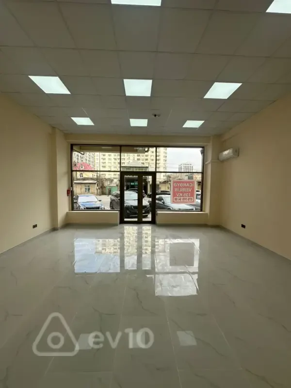 Kirayə verilir mənzil 140 m²