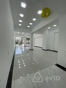 Kirayə verilir mənzil 90 m² — Bakı, Xətai 90.00 m²