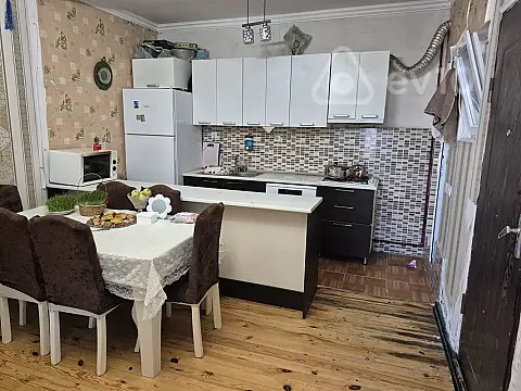 Kirayə verilir 2 otaqlı həyət evi 30 m² — Bakı, Yasamal 2 otaq 30.00 m²