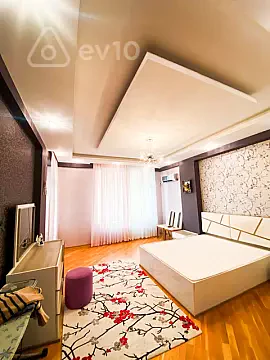 Kirayə verilir 3 otaqlı yeni tikili 140 m² — Bakı, Nizami 3 otaq 140.00 m²