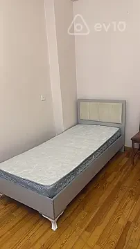 Kirayə verilir 2 otaqlı köhnə tikili 65 m² — Bakı, Nizami 2 otaq 65.00 m²