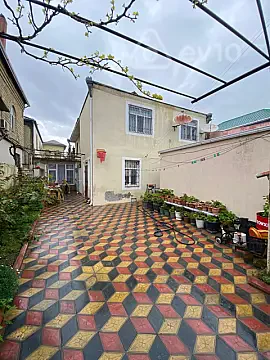 Satılır 6 otaqlı həyət evi 250 m² — Bakı, Sabunçu 6 otaq 250.00 m²