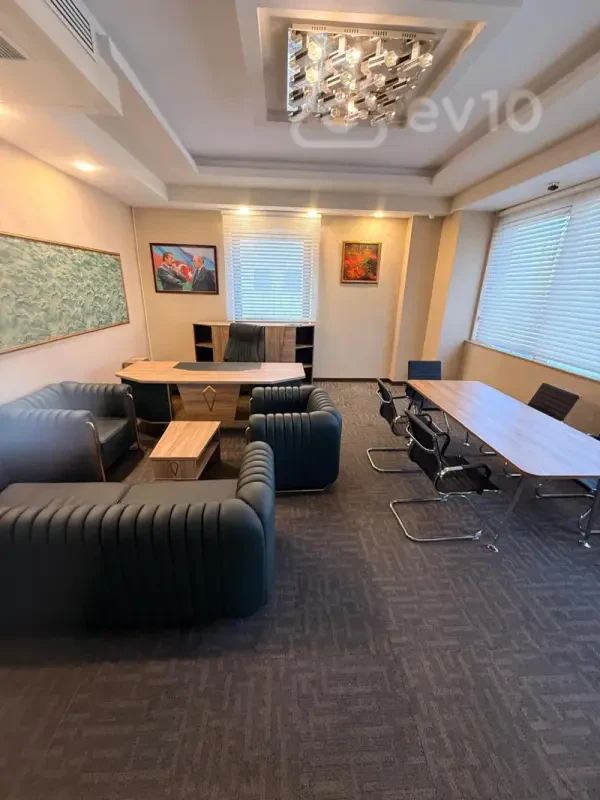 Kirayə verilir 5 otaqlı ofis 180 m²