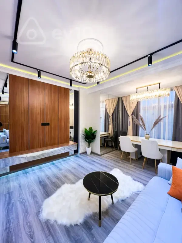 Satılır 2 otaqlı yeni tikili 85 m²