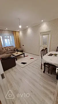Satılır 5 otaqlı köhnə tikili 120 m² — Bakı, Nizami 5 otaq 120.00 m²