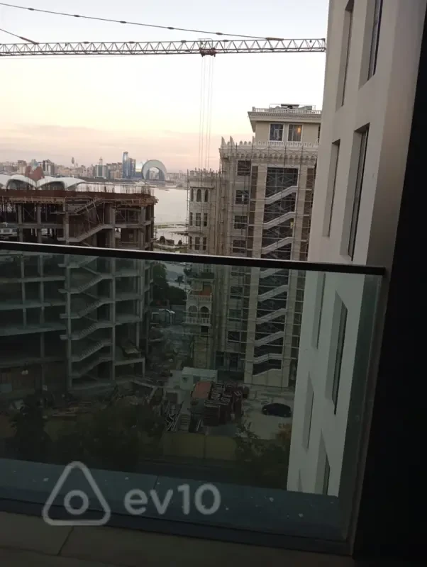 Kirayə verilir 2 otaqlı yeni tikili 70 m²