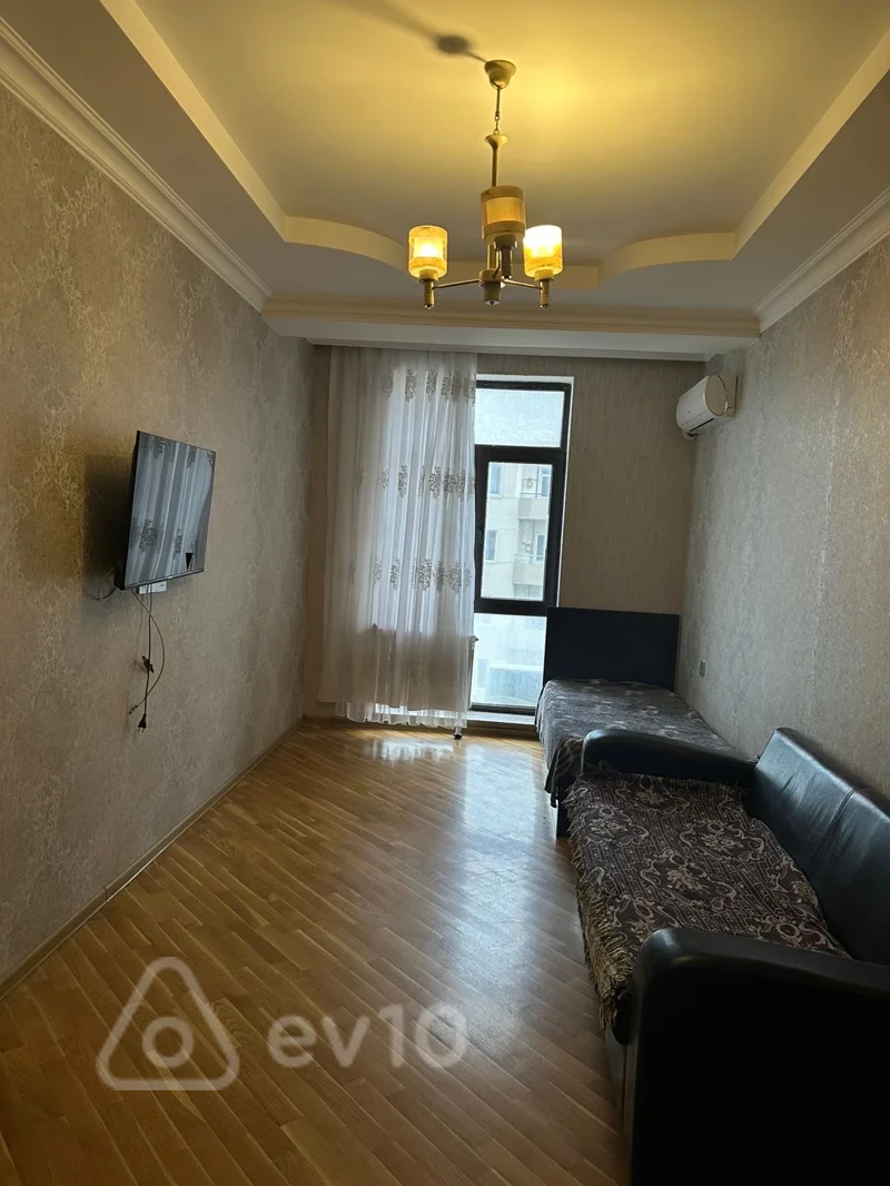 Kirayə verilir 3 otaqlı yeni tikili 85 m²