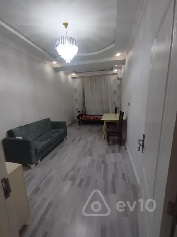 Kirayə verilir 2 otaqlı yeni tikili 70 m²