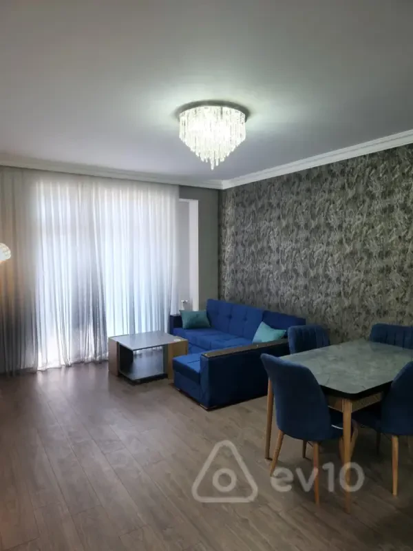 Kirayə verilir 2 otaqlı yeni tikili 64 m²