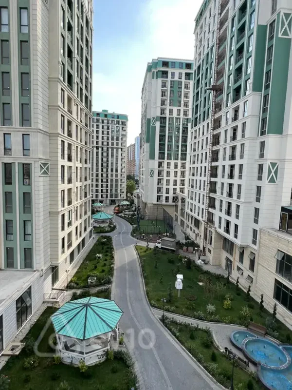 Satılır 2 otaqlı yeni tikili 95 m²