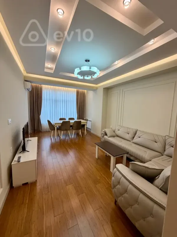 Kirayə verilir 2 otaqlı yeni tikili 85 m²