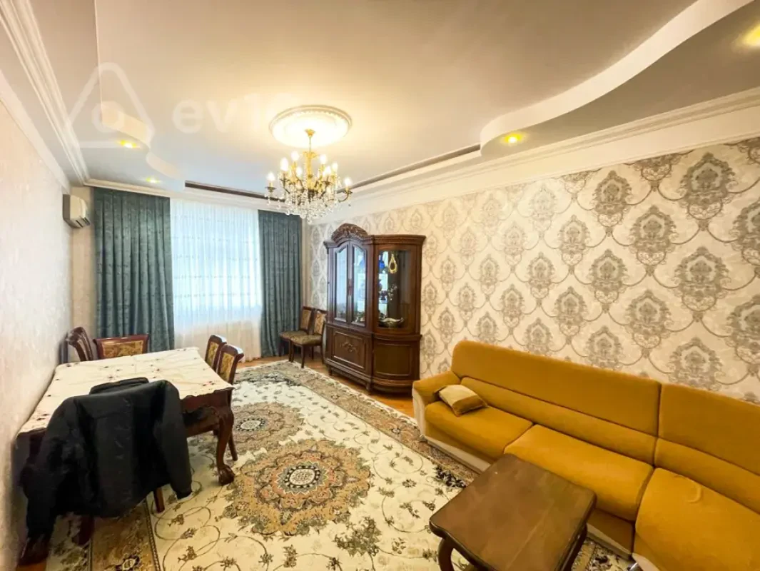 Kirayə verilir 3 otaqlı yeni tikili 115 m²