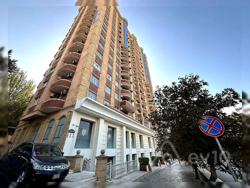 Kirayə verilir 2 otaqlı yeni tikili 90 m²