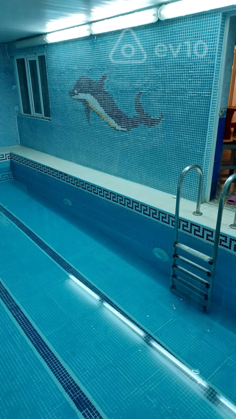Kirayə verilir 7 otaqlı həyət evi 500 m²