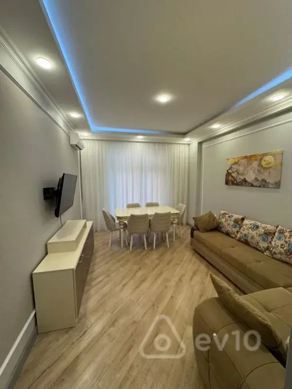 Kirayə verilir 2 otaqlı yeni tikili 87 m²