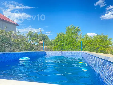 Kirayə verilir 5 otaqlı həyət evi 200 m² — Bakı, Abşeron 5 otaq 200.00 m²