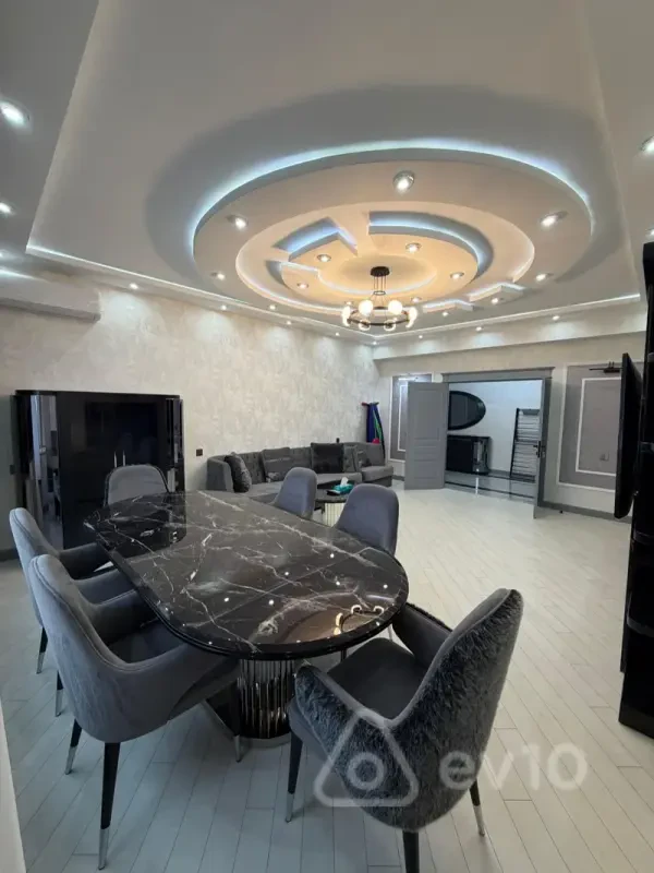 Kirayə verilir 2 otaqlı yeni tikili 110 m²