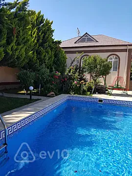 Kirayə verilir 4 otaqlı həyət evi 195 m² — Bakı, Abşeron 4 otaq 195.00 m²