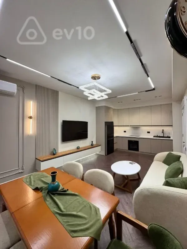 Kirayə verilir 2 otaqlı yeni tikili 75 m²