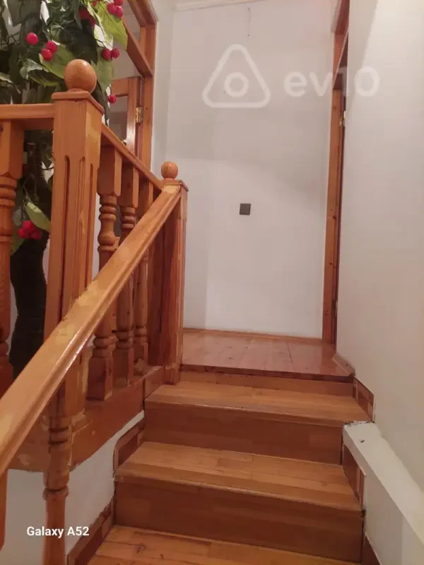 Kirayə verilir 3 otaqlı həyət evi 54 m²