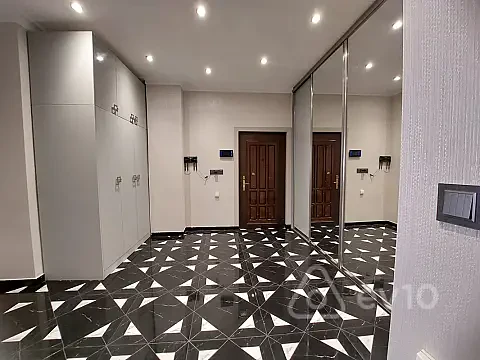 Kirayə verilir 3 otaqlı yeni tikili 130 m² — Bakı, Nəsimi 3 otaq 130.00 m²