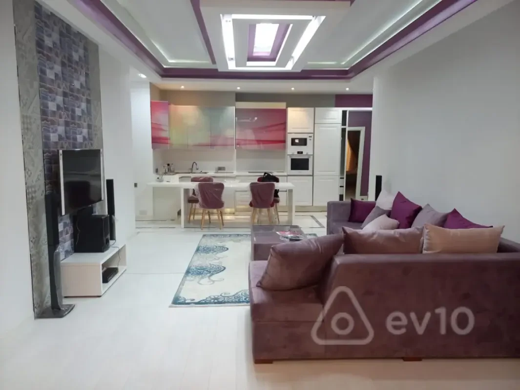Kirayə verilir 3 otaqlı yeni tikili 113 m²