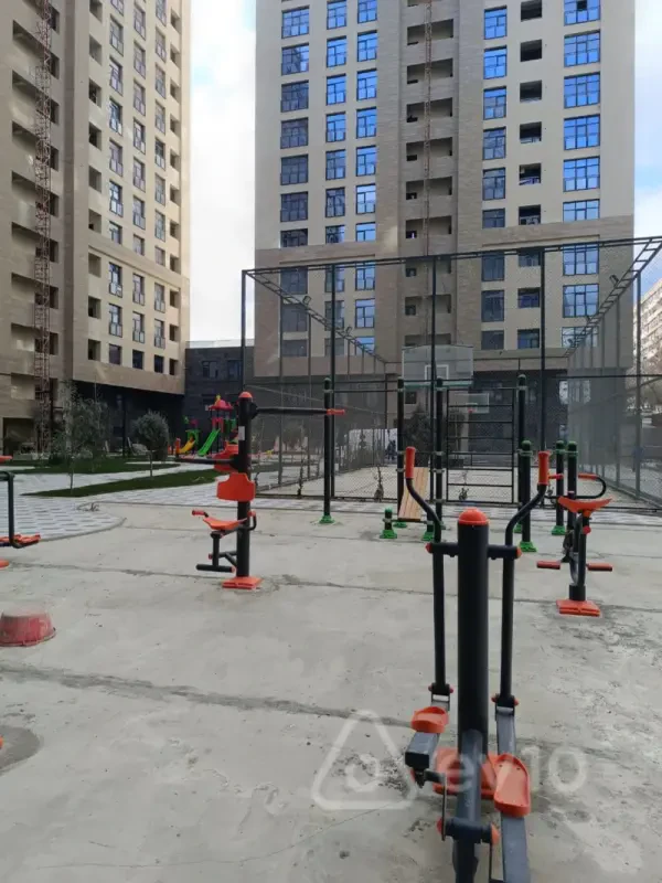 Satılır 4 otaqlı yeni tikili 197 m²