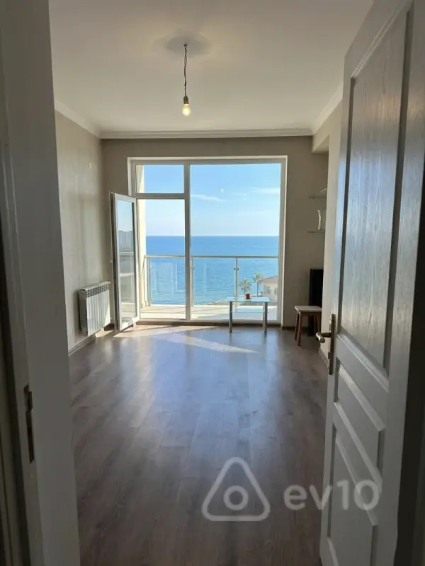 Kirayə verilir 4 otaqlı yeni tikili 110 m²