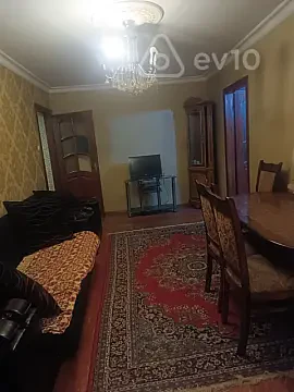 Kirayə verilir 2 otaqlı köhnə tikili 64 m² — Bakı, Nizami 2 otaq 64.00 m²