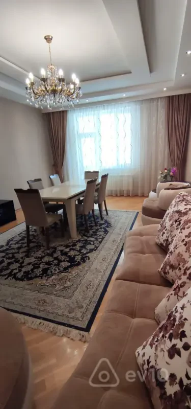 Satılır 3 otaqlı yeni tikili 147 m²