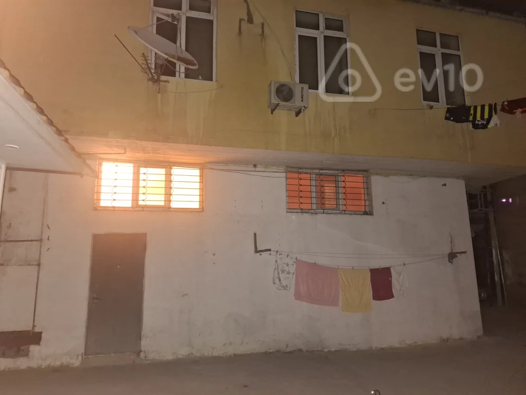 Kirayə verilir 2 otaqlı köhnə tikili 55 m² — Bakı, Xətai 2 otaq 55.00 m²