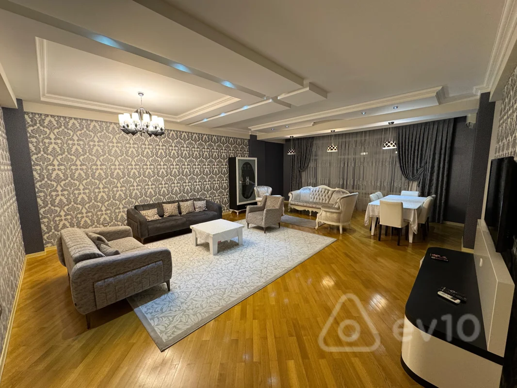 Kirayə verilir 4 otaqlı yeni tikili 195 m² — Bakı, Nəsimi 4 otaq 195.00 m²